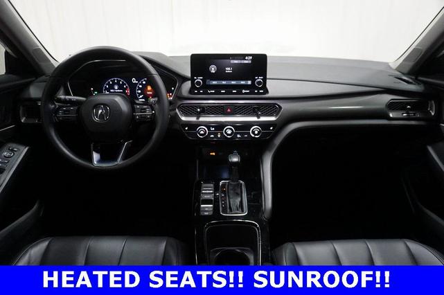 Photo of 2023 Platinum White Pearl Acura Integra