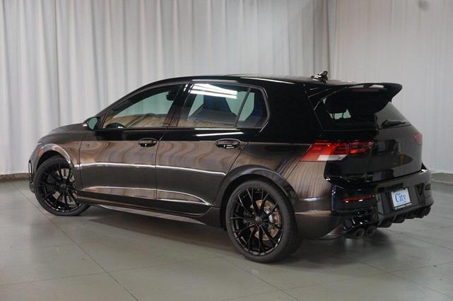 Photo of 2025 Mythos Black Metallic Volkswagen Golf R