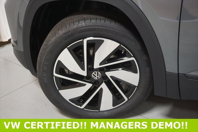 Photo of 2024 Platinum Gray Metallic Volkswagen Atlas