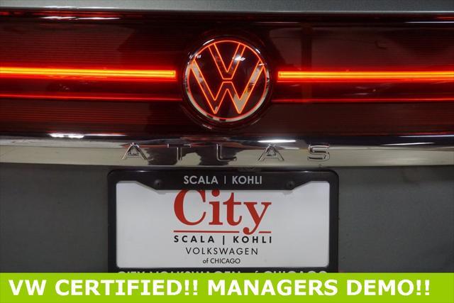 Photo of 2024 Platinum Gray Metallic Volkswagen Atlas