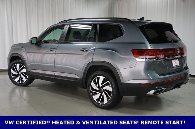 Photo of 2024 Platinum Gray Metallic Volkswagen Atlas