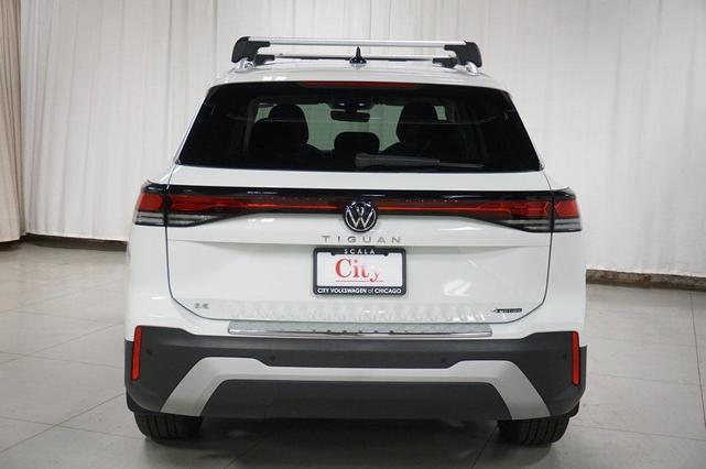 Photo of 2025 Pure White Volkswagen Tiguan
