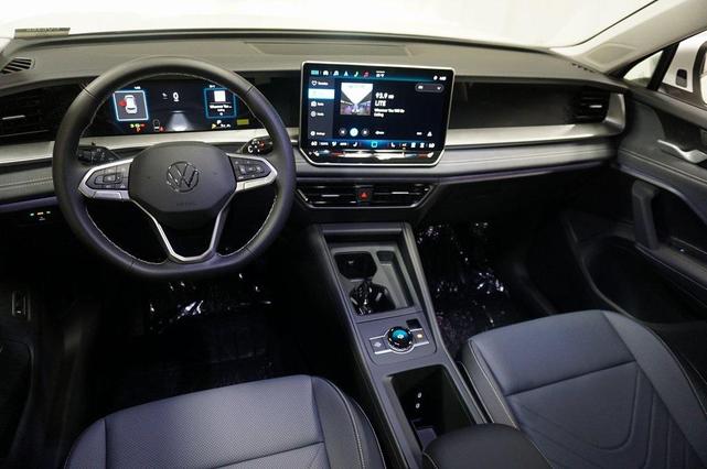 Photo of 2025 Pure White Volkswagen Tiguan