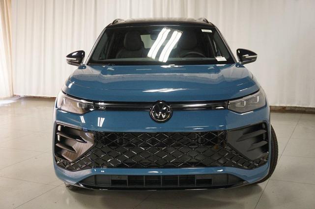 Photo of 2025 Monterey Blue Pearl Volkswagen Tiguan