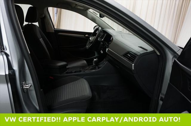 Photo of 2023 Pyrite Silver Metallic Volkswagen Jetta