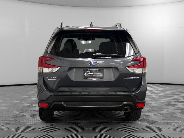 Photo of 2021 Magnetite Gray Metallic Subaru Forester