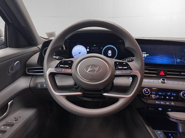 Photo of 2024 Metal Hyundai ELANTRA