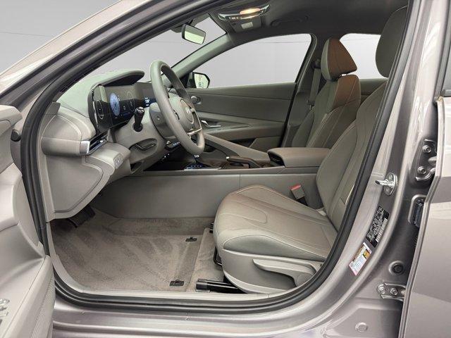 Photo of 2024 Metal Hyundai ELANTRA