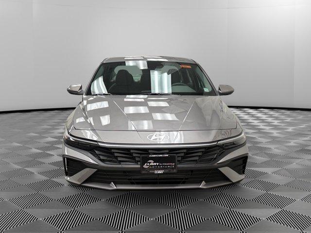 Photo of 2024 Metal Hyundai ELANTRA