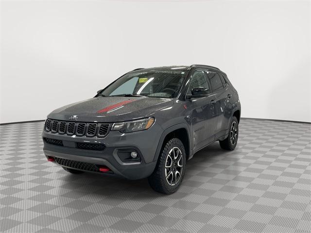 Photo of 2024 Baltic Gray Metallic Clearcoat Jeep Compass