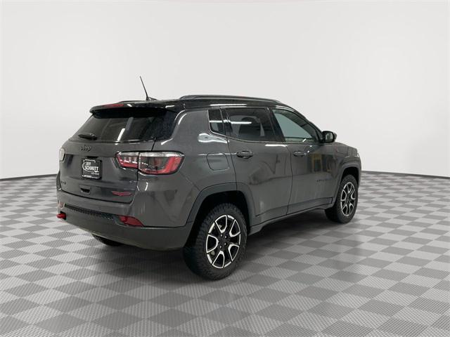 Photo of 2024 Baltic Gray Metallic Clearcoat Jeep Compass