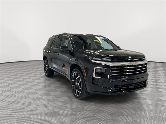 Photo of 2025 Mosaic Black Metallic Chevrolet Traverse