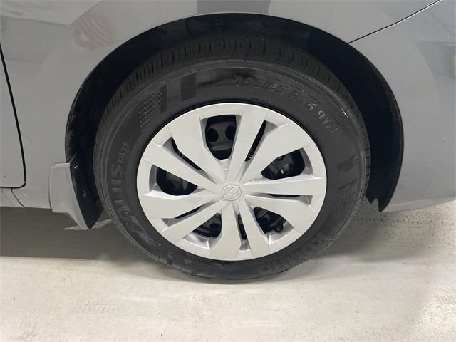 Photo of 2025 Gun Metallic Nissan Versa
