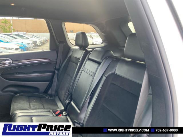 Photo of 2017 Bright White Clearcoat Jeep Grand Cherokee