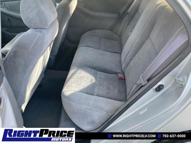 Photo of 2003 Charcoal Gray Metallic Toyota Corolla