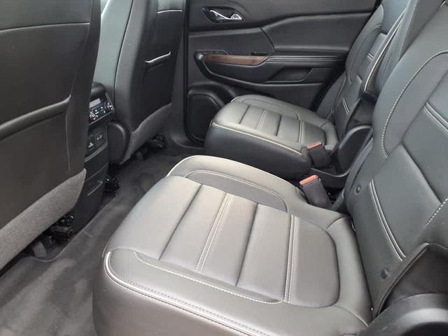 Photo of 2020 Satin GMC Acadia