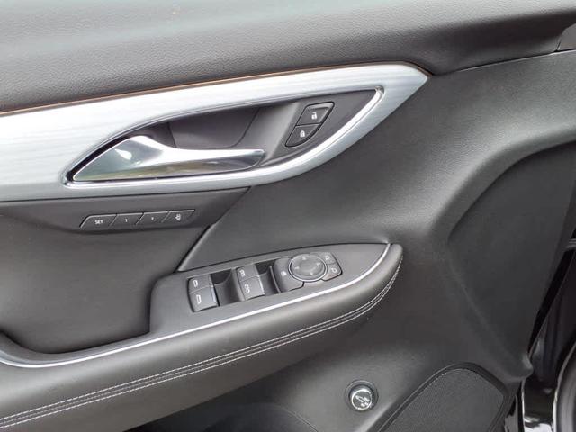 Photo of 2025 Ebony Twilight Metallic Buick Envision