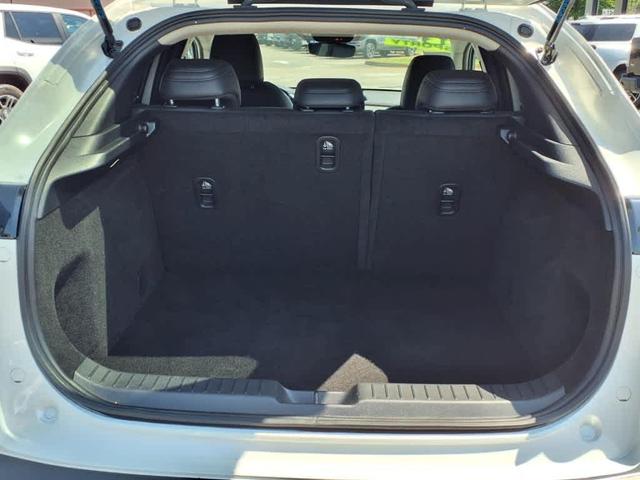Photo of 2022 Snowflake White Pearl Mazda CX-30