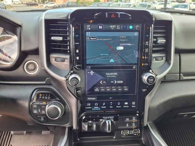 Photo of 2022 Black RAM 1500