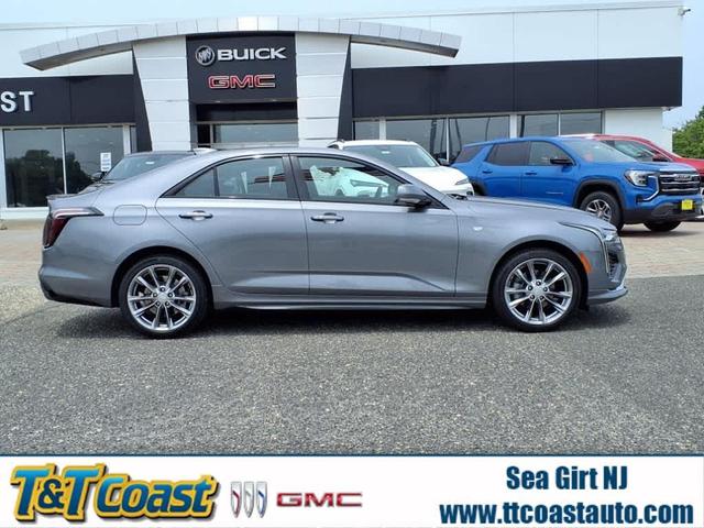 2022 Cadillac CT4