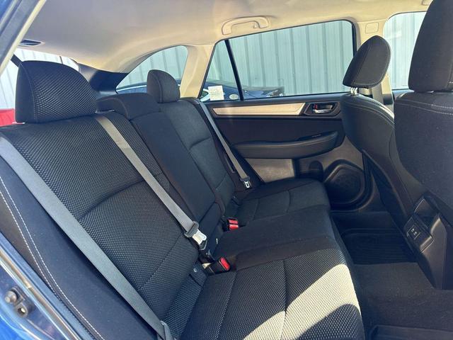 Photo of 2019 Abyss Blue Pearl Subaru Outback