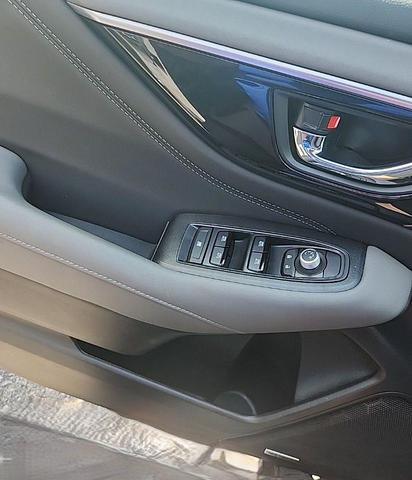 Photo of 2025 Crystal White Pearl Subaru Outback