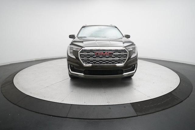 Photo of 2023 Deep Bronze Metallic GMC Terrain