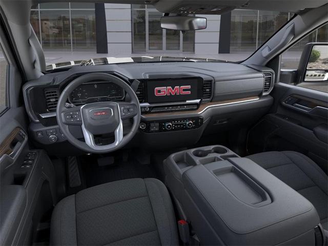 Photo of 2025 Onyx Black GMC Sierra 2500