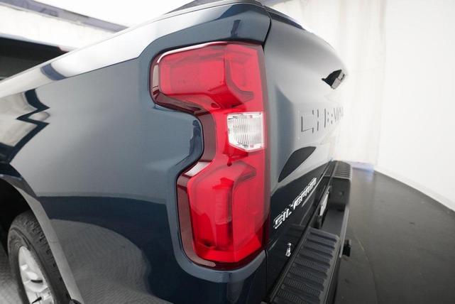 Photo of 2019 Northsky Blue Metallic Chevrolet Silverado 1500
