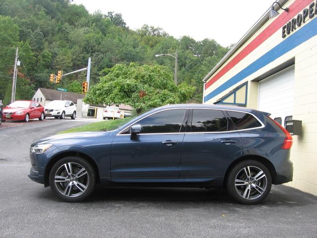 Photo of 2018 Caspian Blue Volvo XC60
