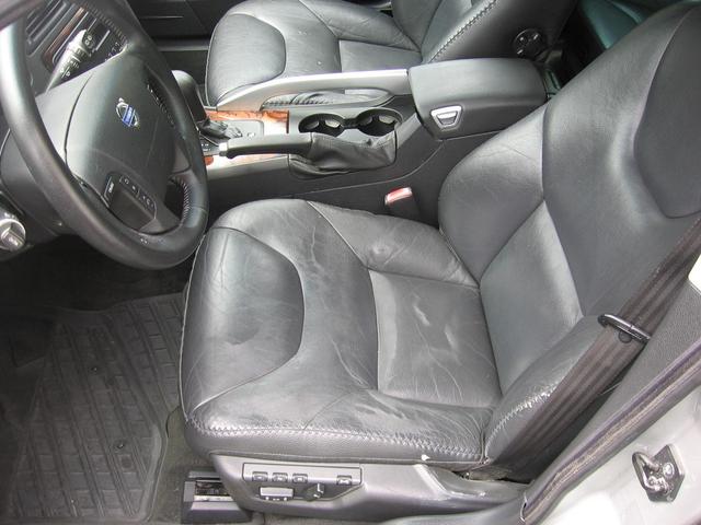 Photo of 2007 Silver Volvo XC70