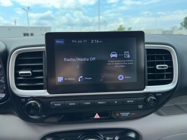 Photo of 2022 Green Apple Hyundai VENUE