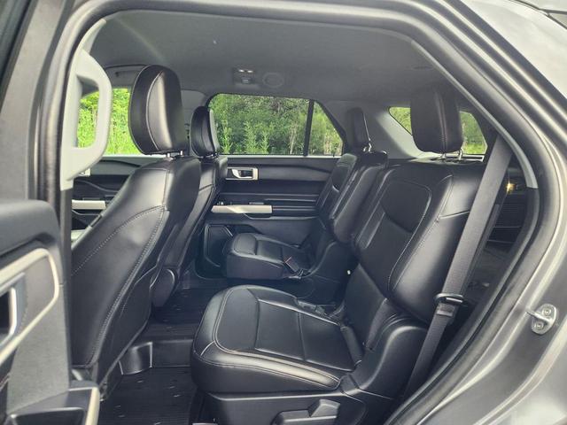 Photo of 2023 Carbonized Gray Metallic Ford Explorer