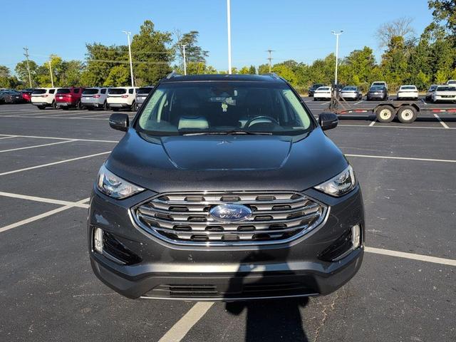 Photo of 2019 Magnetic Ford Edge