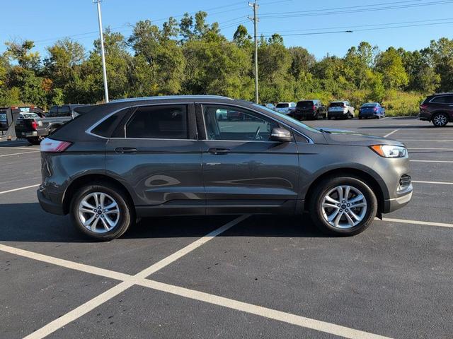Photo of 2019 Magnetic Ford Edge