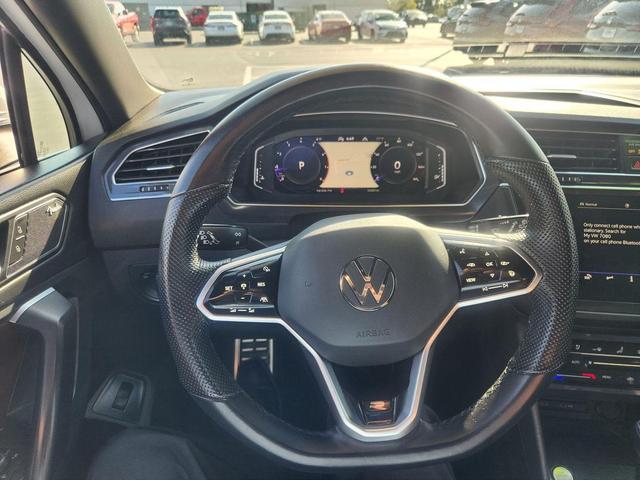 Photo of 2022 Oryx White Pearl Volkswagen Tiguan