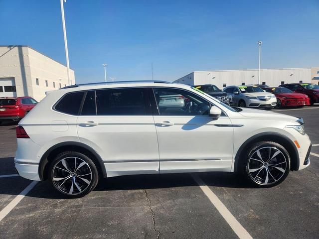 Photo of 2022 Oryx White Pearl Volkswagen Tiguan