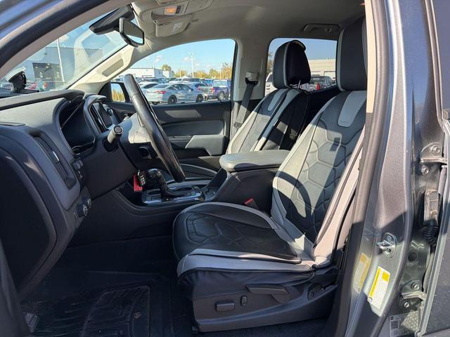 Photo of 2019 Satin Steel Metallic Chevrolet Colorado