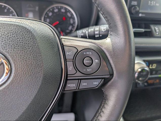 Photo of 2021 Midnight Black Metallic Toyota RAV4