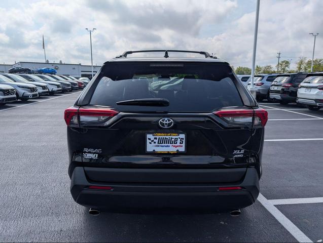 Photo of 2021 Midnight Black Metallic Toyota RAV4