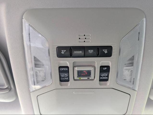 Photo of 2021 Midnight Black Metallic Toyota RAV4