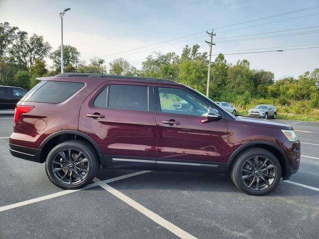 Photo of 2018 Burgundy Ford Explorer