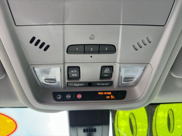 Photo of 2021 Nightfall Gray Metallic Chevrolet Equinox