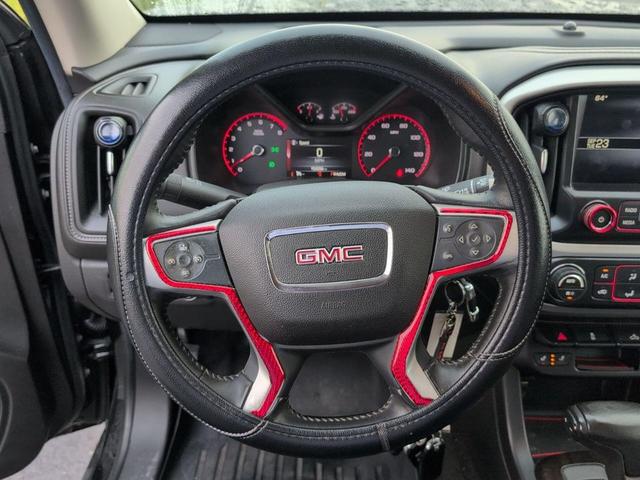 Photo of 2015 Onyx Black GMC Canyon