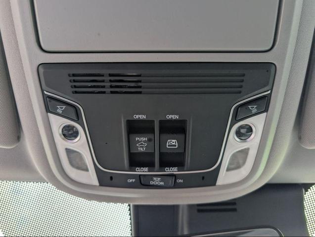 Photo of 2021 Radiant Red Metallic II Honda Ridgeline