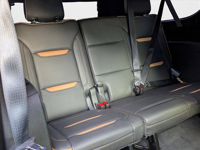Photo of 2021 Onyx Black GMC Yukon XL