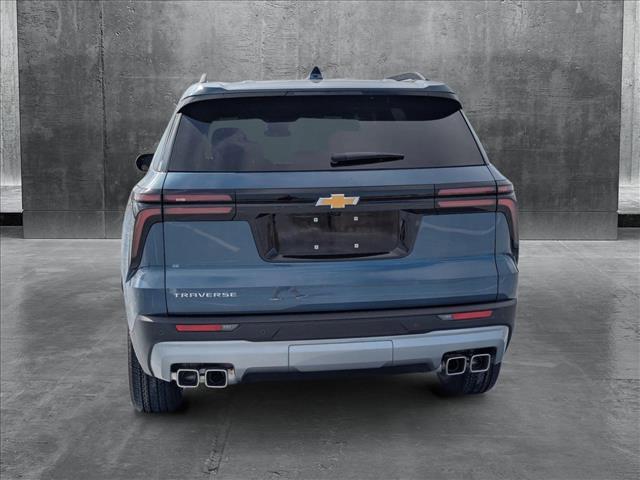 Photo of 2025 Lakeshore Blue Metallic Chevrolet Traverse