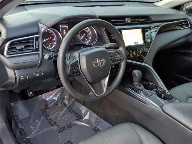 Photo of 2018 Midnight Black Metallic Toyota Camry