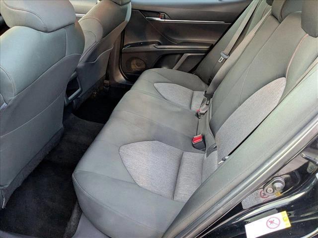 Photo of 2018 Midnight Black Metallic Toyota Camry