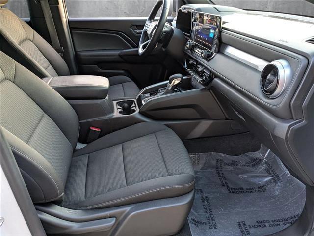 Photo of 2023 Summit White Chevrolet Colorado